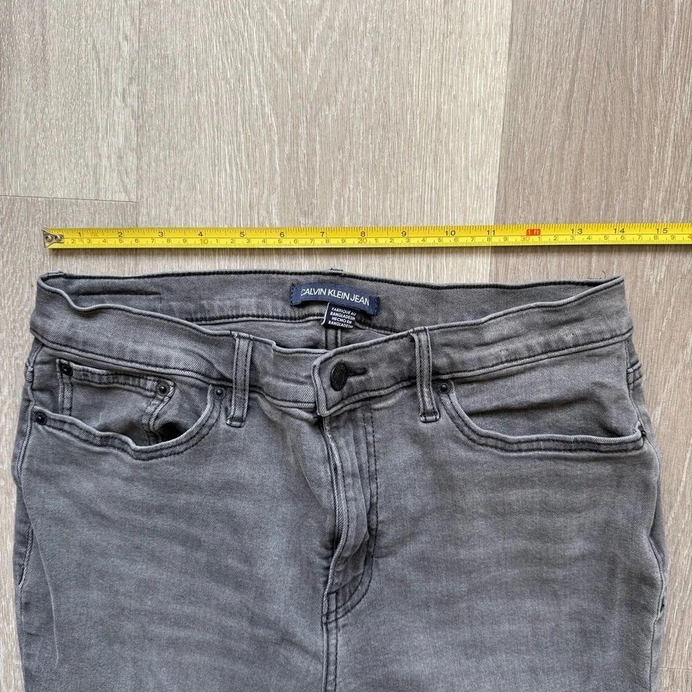 Calvin Klein Gray Skinny Jeans Modern Fit - Picture 6 of 10
